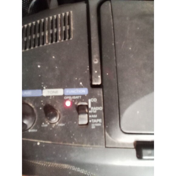 Sony Gfd 82 Boombox/Cd/Cassette Tested And Works Broken Antenna Used Condition - Picture 14 of 16